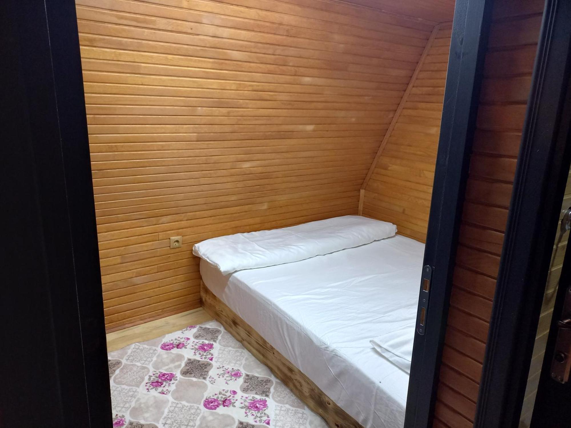 Ay Home Apart&Bungalov Узунгьол Стая снимка